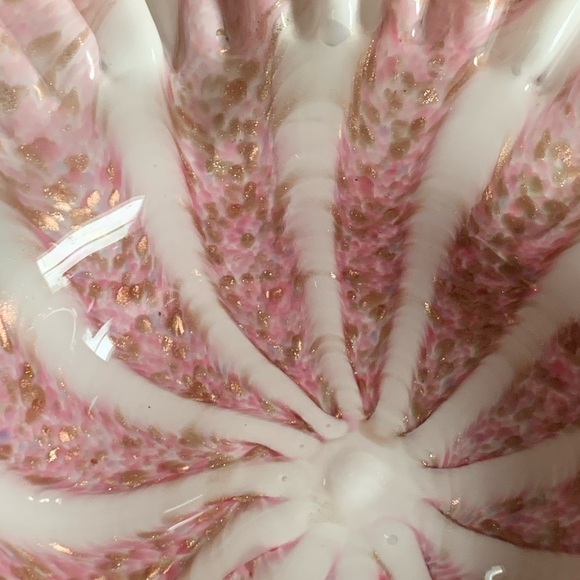 Vintage Murano Pink, White & Gold Ruffle Edge Bowl - Picture 3 of 4